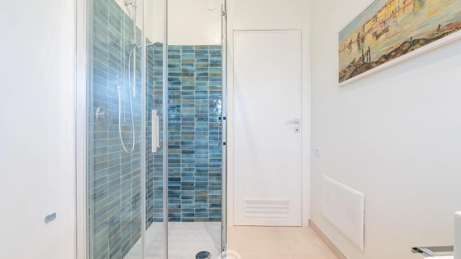 Panoramic Seaview Apartment 2 Quartu SantʼElena